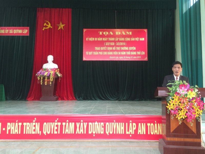 Đồng chí Hồ Sỹ Hoàng, Bí thư Đảng ủy, Chủ tịch HĐND xã đọc diễn văn truyền thống 89 năm ngày thành lập Đảng Cộng sản Việt Nam