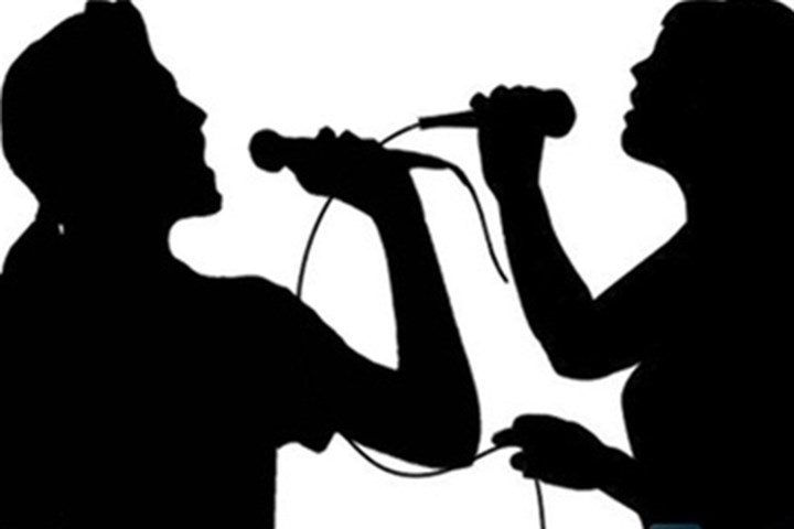 Hát karaoke (nguồn ảnh minh họa từ internet)